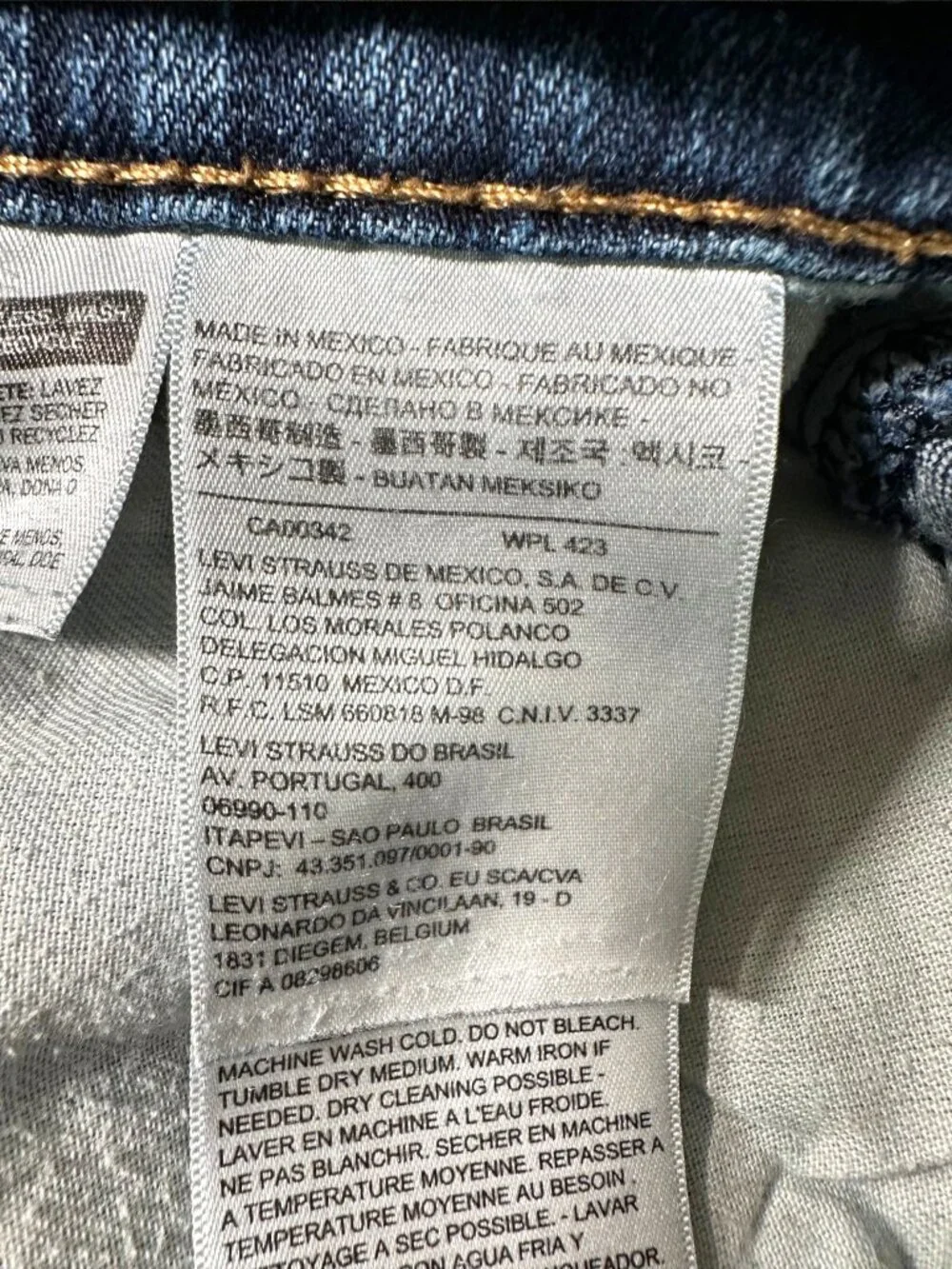 Levi’s 559 Jeans Men’s 38x30 Blue Solid Relaxed Y2K